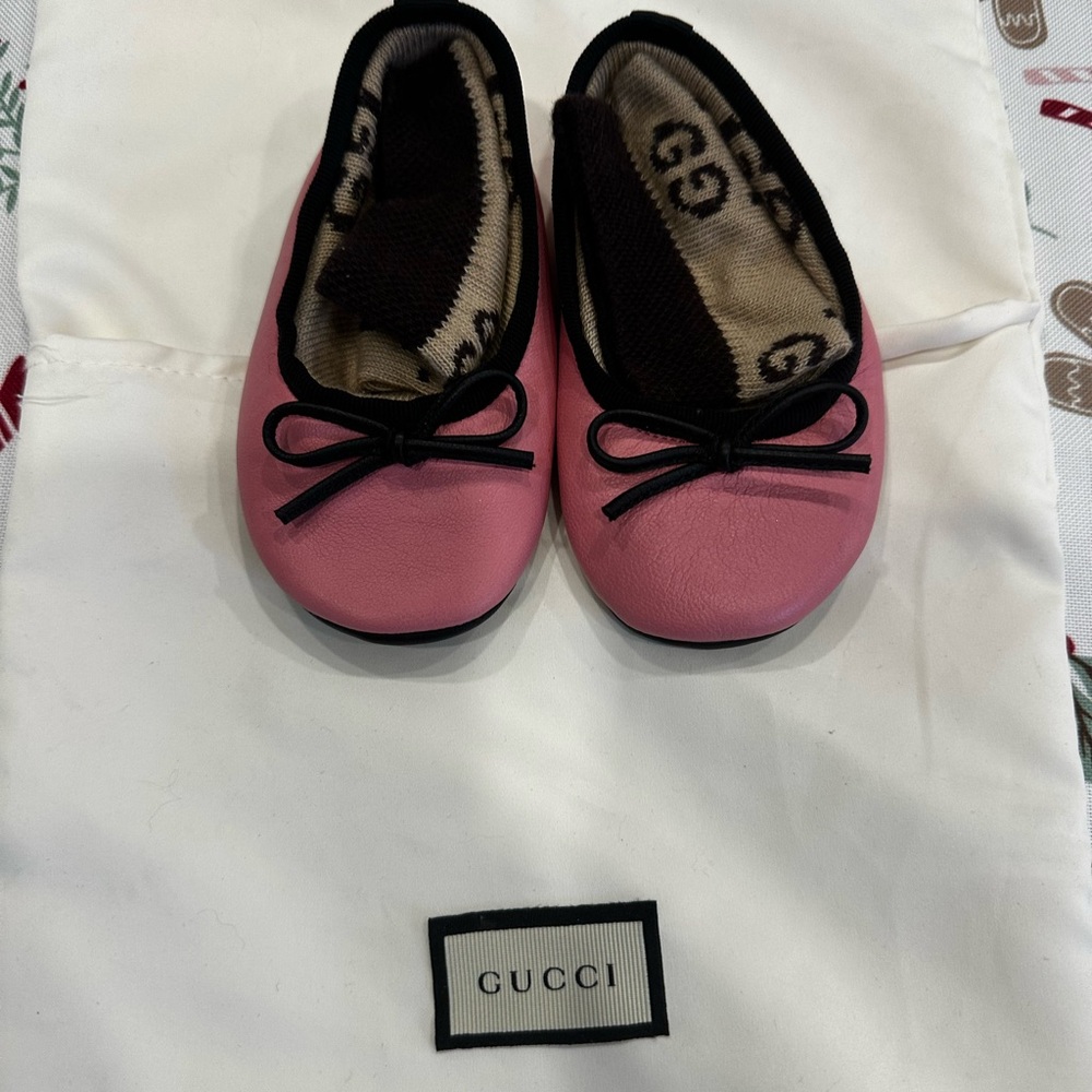 Gucci Beige and Brown Textured Fabric booties - Picture 2 of 9